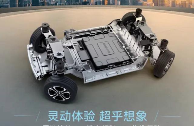 五菱炫技又出“神车”，7.98万就有原地掉头、蟹行、曲行等黑科技-有驾