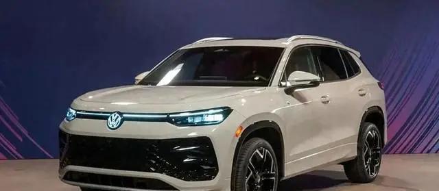 2.0T、350牛·米,运动方向盘+运动座椅,运动氛围拉满!-有驾 2.0T、350牛·米,运动方向盘+运动座椅,运动氛围拉满!-有驾