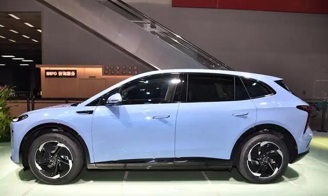 12月新车：iCAR V23价格或再下探，天工08成红旗希望-有驾