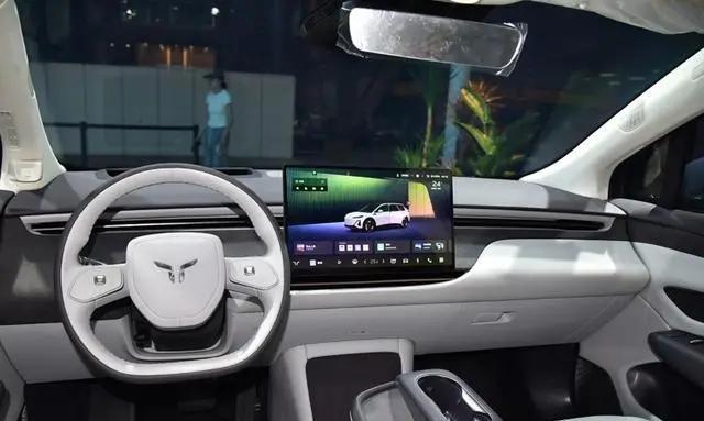 12月新车：iCAR V23价格或再下探，天工08成红旗希望-有驾