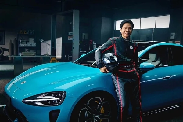 王化否认雷军主演《飞驰人生3》 网传海报为雷军学漂移图片